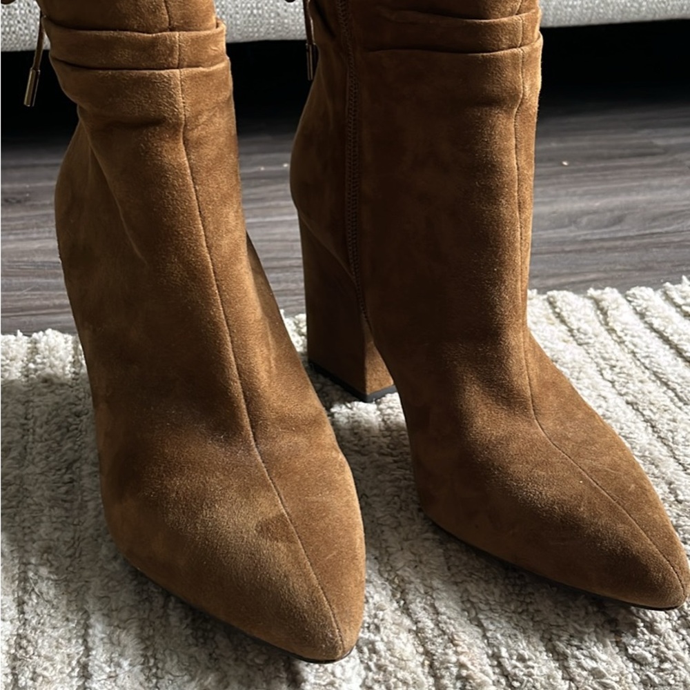 Vince Camuto Heeled Boots Suede